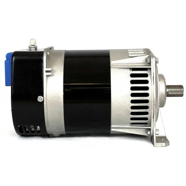 18638-Alternador-MECC-ALTE-2.7-KVA-monofasico-3000-RPM-600x600